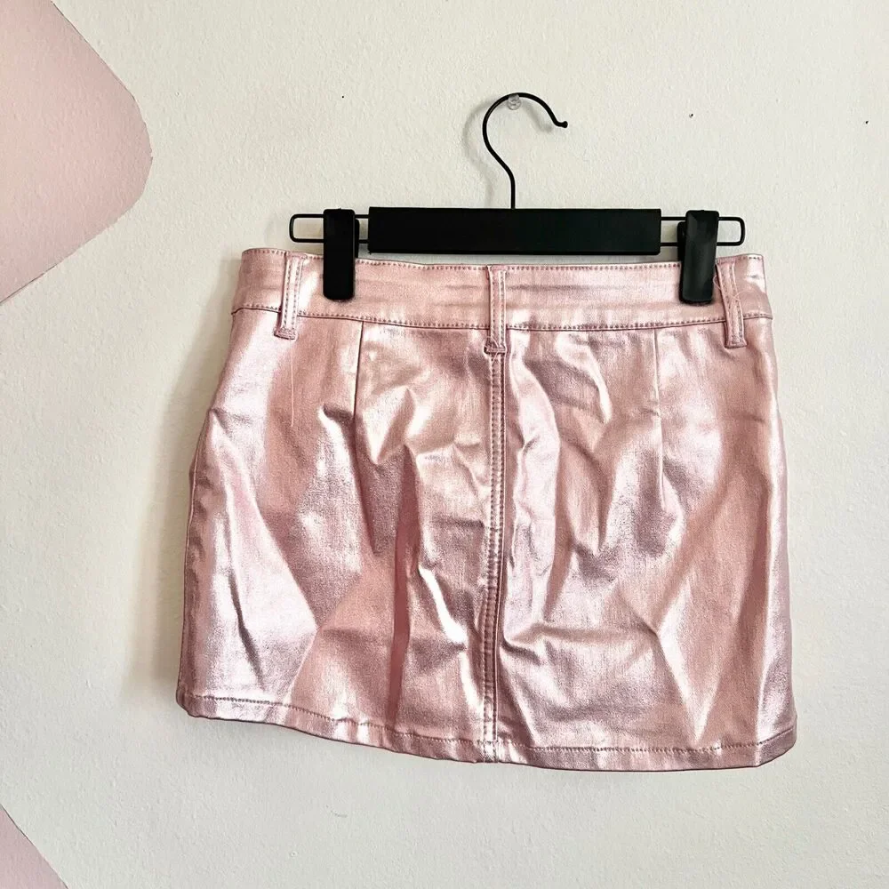 Pink Metallic Mini Skirt, Cyber Y2K, Festival, Rave, Small,‎ Bratz, Futuristic